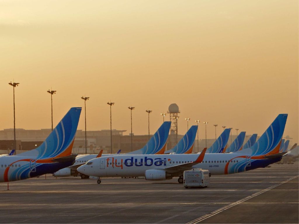 flydubai planes at the aiport