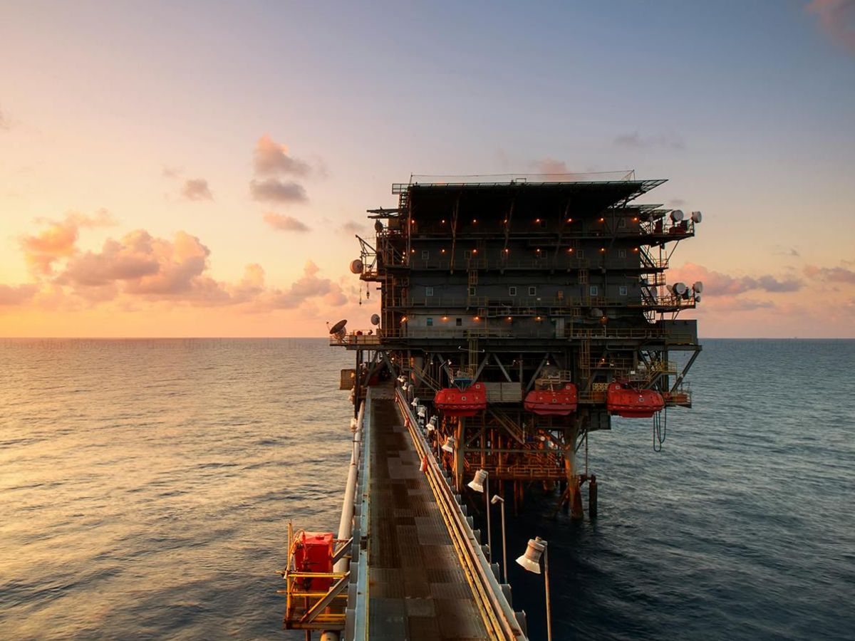 Oil and gas platform