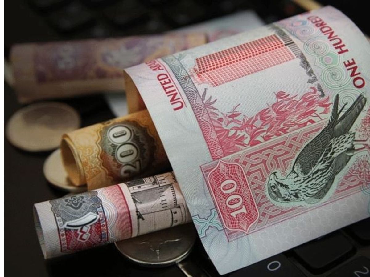 Dirhams, money, bills