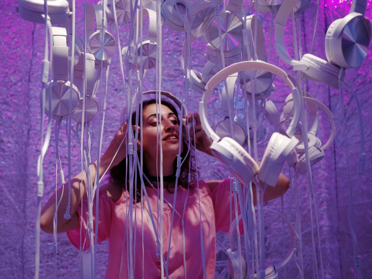 Music, headphones, listening, stresming