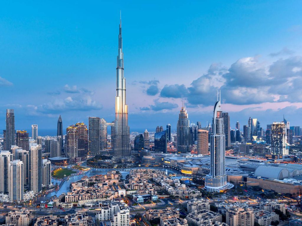 UAE Golden Visa digital currency investors: Dubai skyline