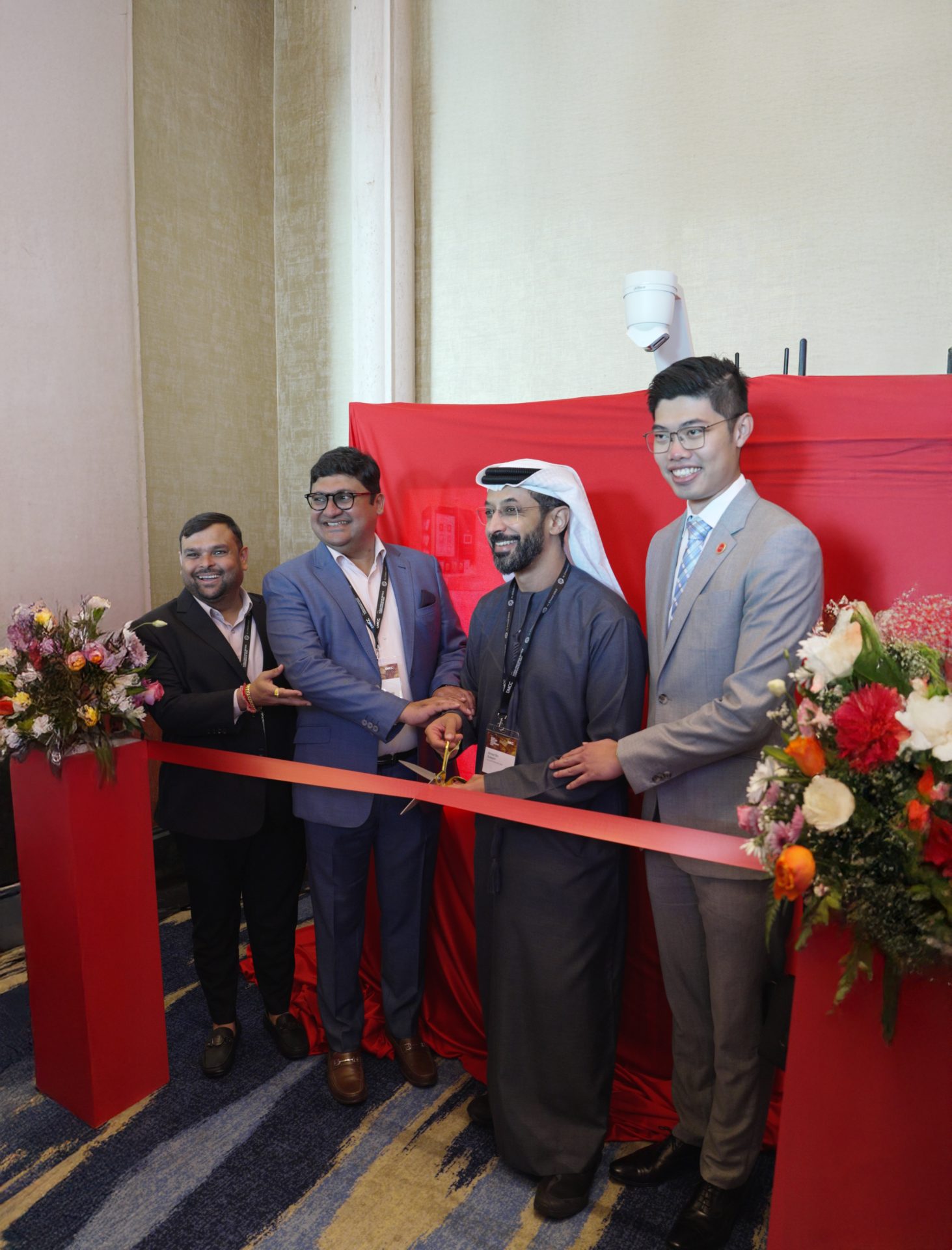 Emirates Gold and Public Gold Unveil the World’s First Fintech-Enabled Gold ATM in the UAE