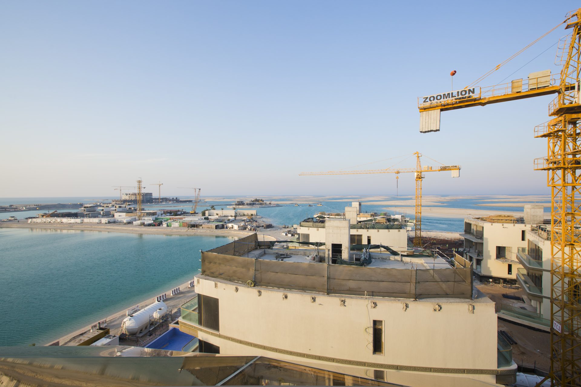 Dubai World Islands: From Failed Megaproject to Real Estate Revival