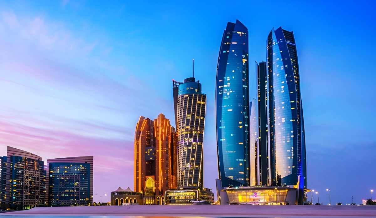 Moody's and S&P Reaffirm UAE AA2 Rating Despite Ongoing War