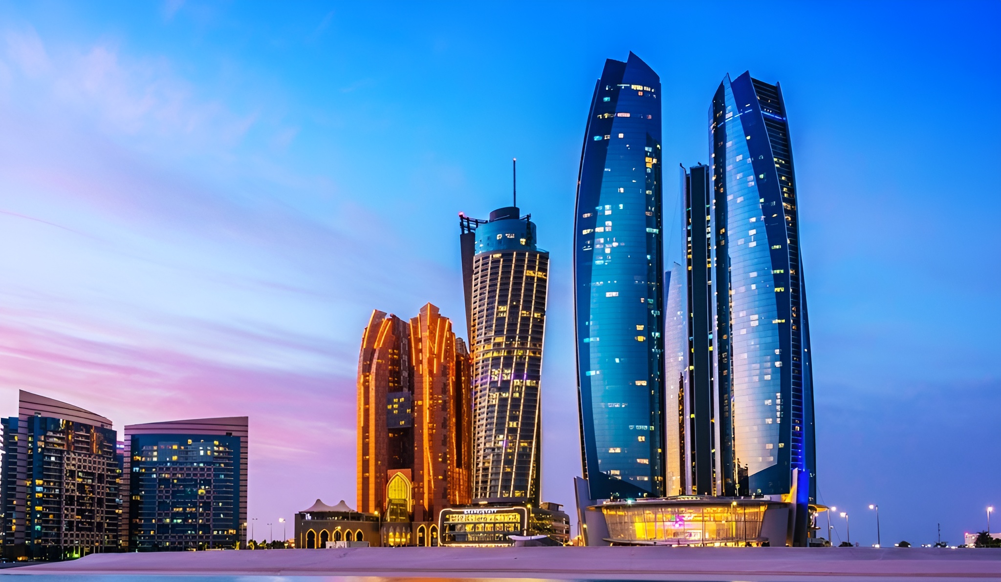 Moody's and S&P Reaffirm UAE AA2 Rating Despite Ongoing War