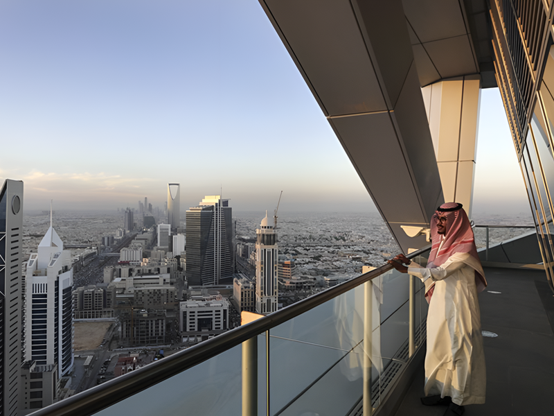 PIF and Talaat Moustafa Group Enter Partnership to Explore Kingdom's Real Estate
