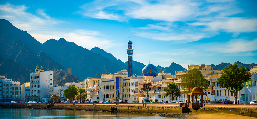 World Bank Projects 2.4% Growth for Oman in FY26